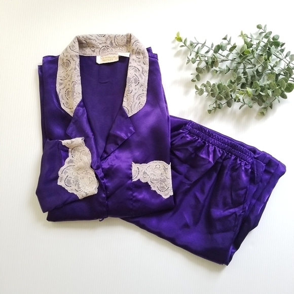 VICTORIA'S SECRET Vintage Gold Label Pajama Set Purple Satin Lace M - Picture 5 of 12